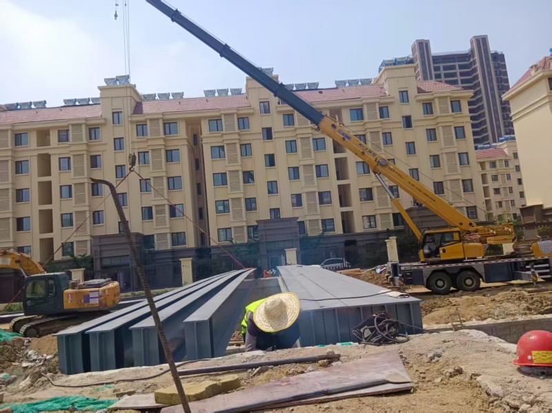 Desain Liweiyuan, Pengembangan, dan Pemasangan Jembatan Baja