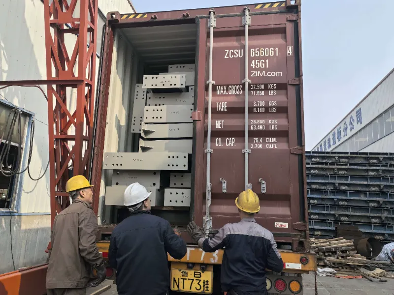 Komponen Struktur Baja untuk Proyek Gudang Baja Skala Besar di Chili Berhasil Dikirim, Mendukung Pembangunan Pusat Logistik Lokal