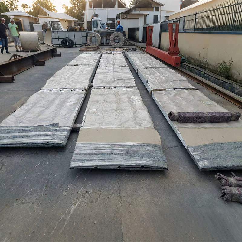 Apakah Pelat Baja Berwarna adalah Solusi Utama untuk Proyek Konstruksi yang Tahan Lama, Hemat Biaya, dan Modern